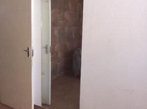 Vendo casa no alto mãe